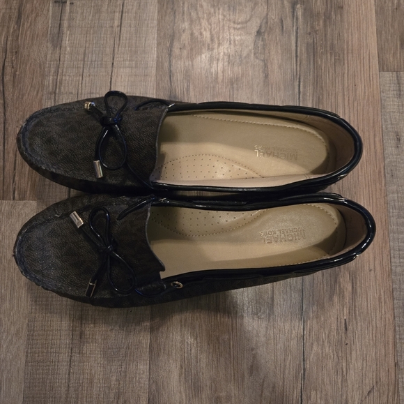 Michael Michael Kors Sutton Moc PVC Almond Toe, Brown/Black, Size 8 - Picture 5 of 6